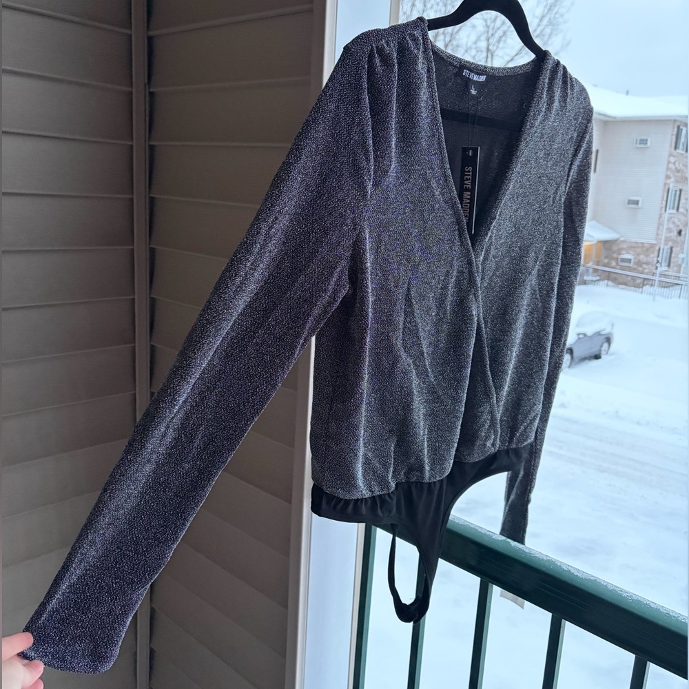 🆕✨ Steve Madden Metallic Silver Wrap Bodysuit Top Long Sleeve Party Size L Chic - Picture 5 of 15